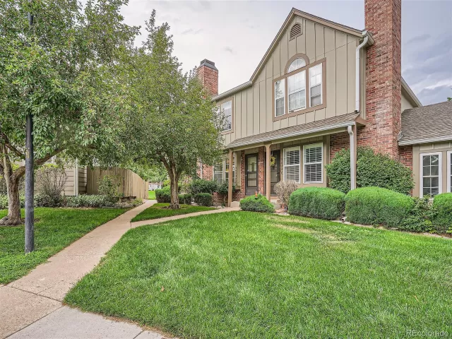 MLS: 9041679 Condo For Sale