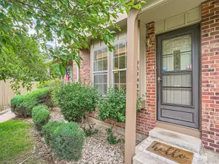 Photo #2: 9041679 Listing