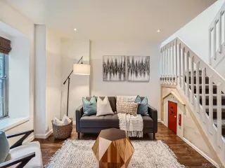 Photo #4: 9041679 Listing