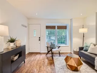 Photo #5: 9041679 Listing