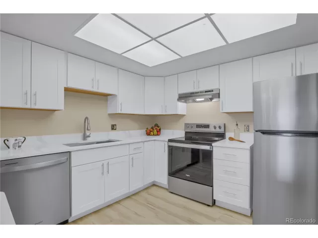 MLS: 9041978 Condo For Sale