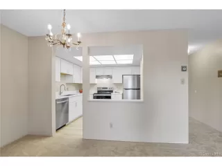 Photo #3: 9041978 Listing 