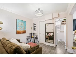 Photo #2: 9042025 Listing