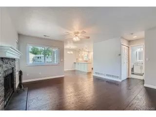 Photo #3: 9042127 Listing