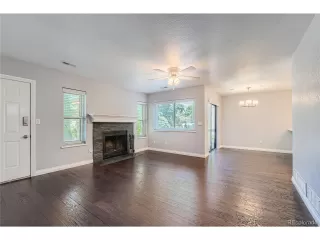 Photo #4: 9042127 Listing