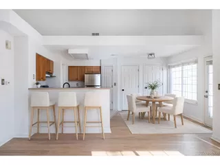 Photo #2: 9042521 Listing