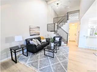 Photo #2: 9042933 Listing 