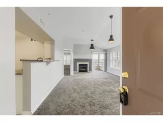 Photo #4: 9045895 Listing