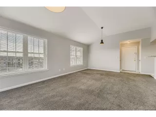 Photo #6: 9045895 Listing