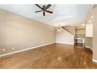 Photo #5: 9046178 Listing