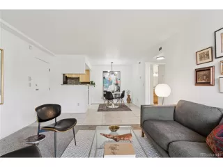 Photo #4: 9057532 Listing