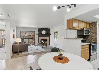 Photo #6: 9057532 Listing