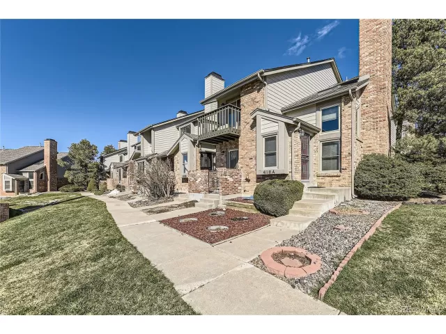MLS: 9059519 Condo For Sale