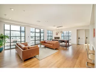 Photo #4: 9059812 Listing 