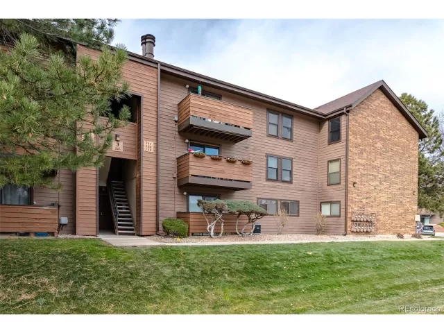 MLS: 9061640 Condo For Sale