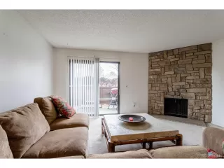 Photo #4: 9061640 Listing