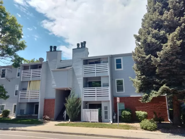 MLS: 9061858 Condo For Sale