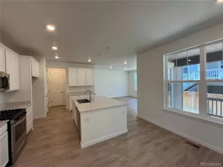 Photo #3: 9063661 Listing 