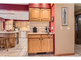 Photo #6: 9063905 Listing