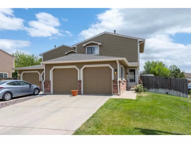 MLS: 9065034 Condo For Sale