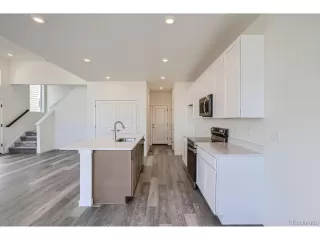 Photo #2: 9066271 Listing 