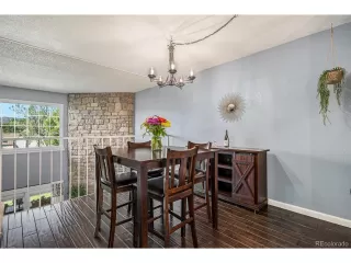 Photo #5: 9066947 Listing 
