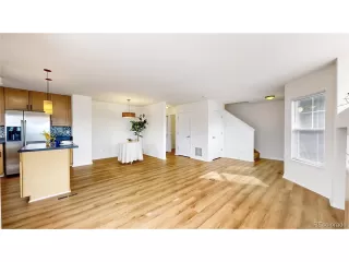 Photo #3: 9069075 Listing