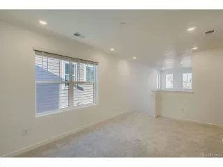 Photo #5: 9071346 Listing 