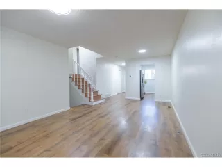 Photo #6: 9071466 Listing