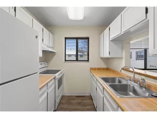 Photo #6: 9073403 Listing 