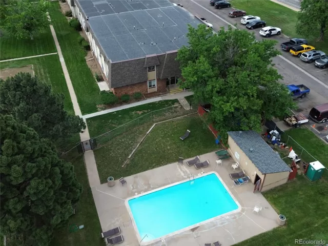 MLS: 9076193 Condo For Sale