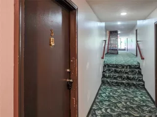 Photo #3: 9076193 Listing