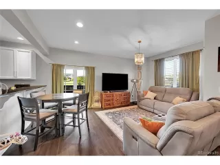 Photo #4: 9078976 Listing