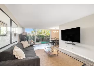 Photo #3: 9079476 Listing