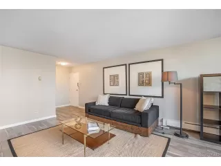 Photo #4: 9079476 Listing