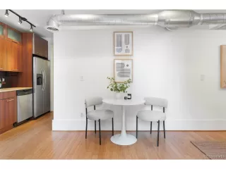 Photo #4: 9080457 Listing