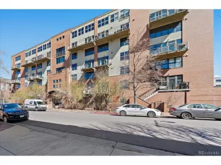 Photo #2: 9080627 Listing