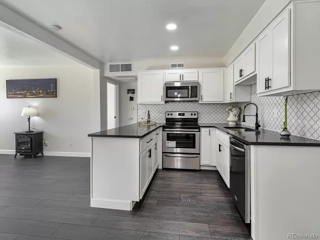 MLS: 9080845 Condo For Sale