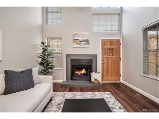 Photo #4: 9083116 Listing