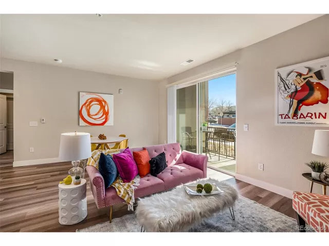 MLS: 9084687 Condo For Sale