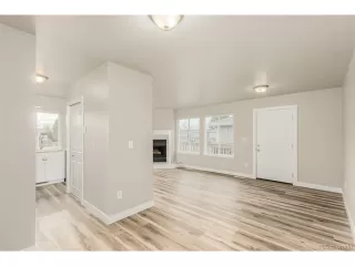 Photo #5: 9087358 Listing 