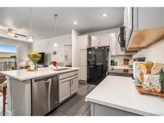 Photo #5: 9088034 Listing