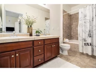 Photo #5: 9088305 Listing