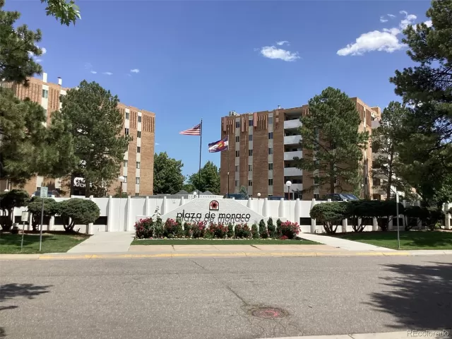 MLS: 9088564 Condo For Sale
