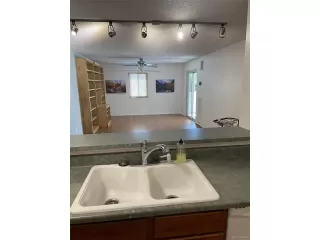 Photo #4: 9088564 Listing