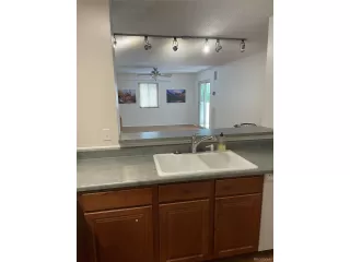Photo #5: 9088564 Listing