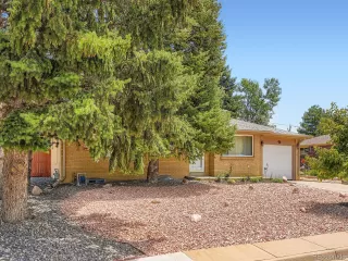 Photo #3: 9089374 Listing