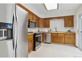 Photo #6: 9090927 Listing 