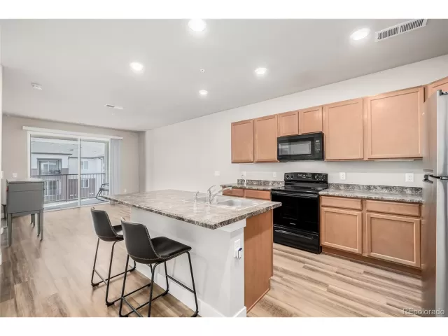 MLS: 9091001 Condo For Sale