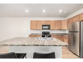 Photo #2: 9091001 Listing